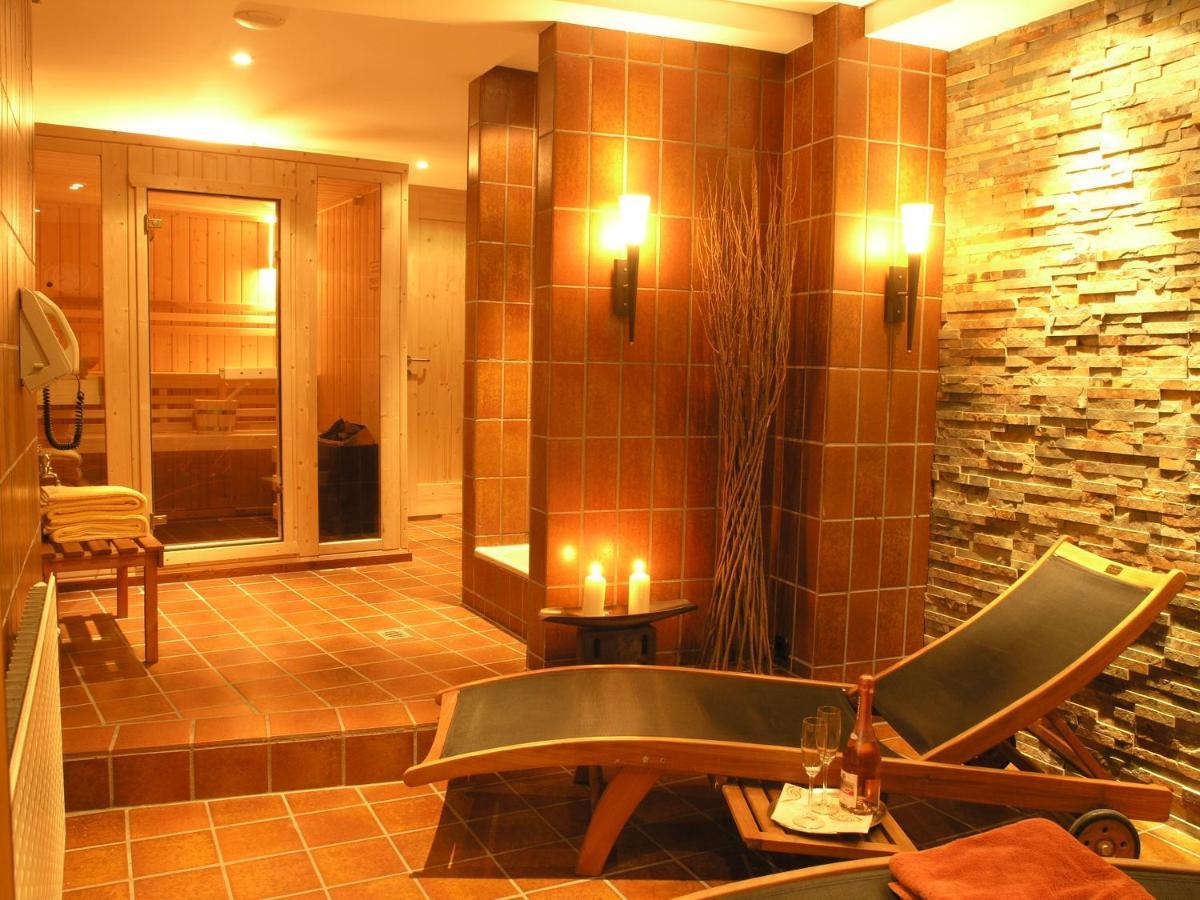 Hotel-Appartement Sonne Gersfeld Eksteriør billede
